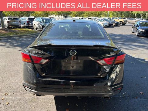 Used 2021 Nissan Altima 2.5 SR FWD image 5