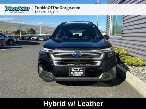 Used 2025 Subaru Forester Limited w/ Popular Package AWD/4WD image 11