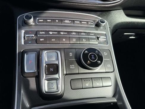 Used 2023 Hyundai Santa Fe SEL image 25