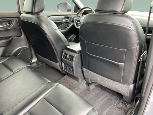 Used 2023 Nissan Rogue SL w/ SL Premium Package FWD image 14