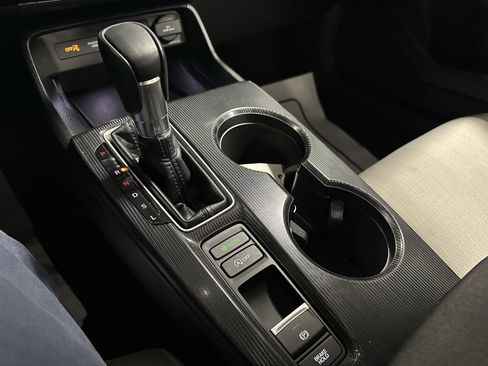 Used 2024 Honda Civic EX image 13