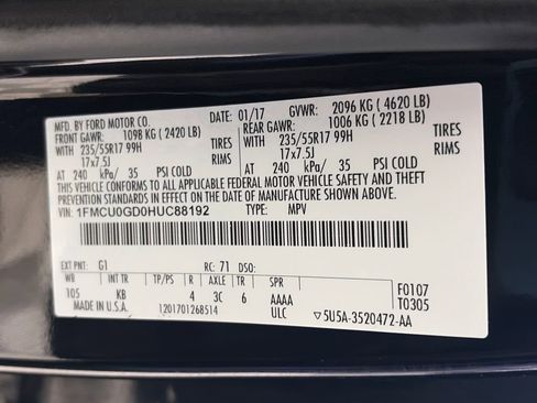 Certified 2017 Ford Escape SE FWD image 9