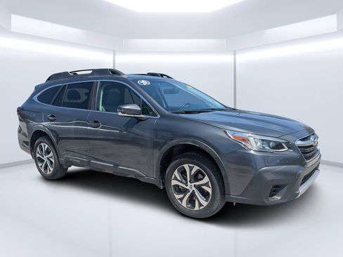 Used 2020 Subaru Outback Limited XT w/ Popular Package #2 AWD/4WD image 1