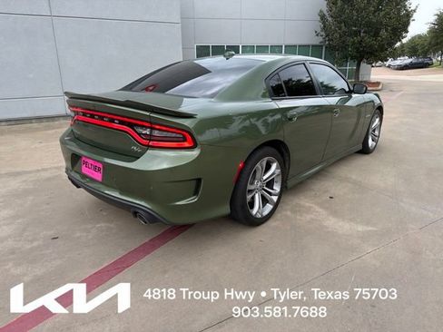 Used 2022 Dodge Charger R/T RWD image 10