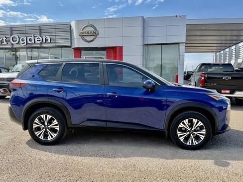 Certified 2023 Nissan Rogue SV image 8