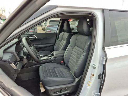New 2026 Mitsubishi Outlander SE AWD/4WD image 33