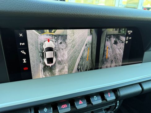 Used 2023 Porsche 911 Carrera T image 38