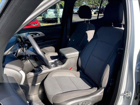 Certified 2022 Chevrolet Traverse LT image 23