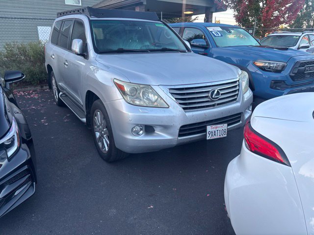 Used 2009 Lexus LX 570 4WD w/ Preferred Accessory Pkg image 1