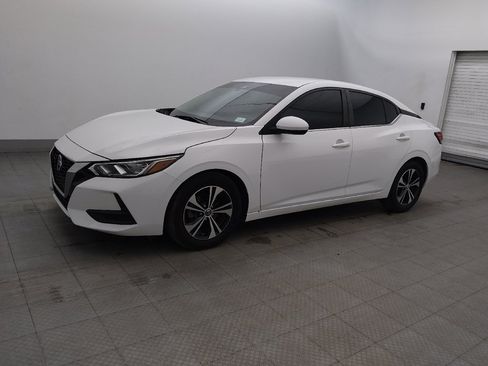Used 2022 Nissan Sentra SV FWD image 2
