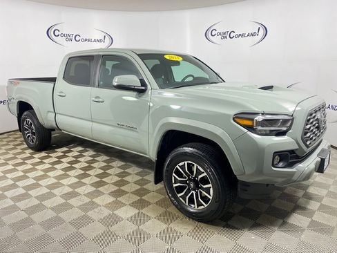 Certified 2023 Toyota Tacoma TRD Sport image 1