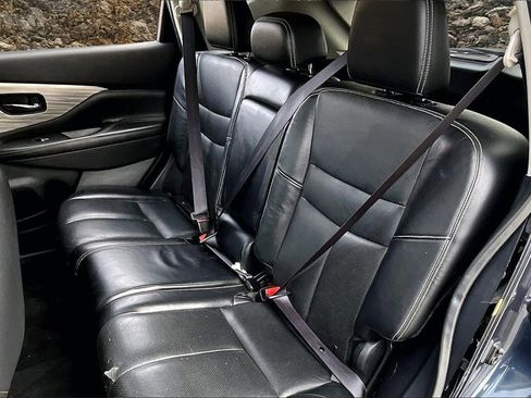 Used 2015 Nissan Murano SL w/ Cargo Package image 24