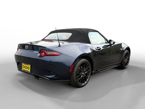 New 2025 MAZDA MX-5 Miata Club w/ Brembo/BBS Recaro Package image 5