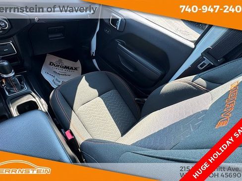 Used 2023 Jeep Gladiator Mojave image 15