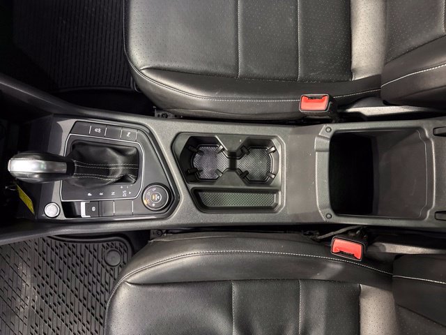 Used 2021 Volkswagen Tiguan SE R-Line AWD/4WD image 32