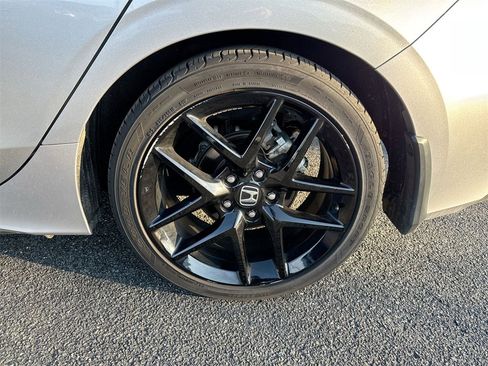 Used 2024 Honda Civic Sport image 25