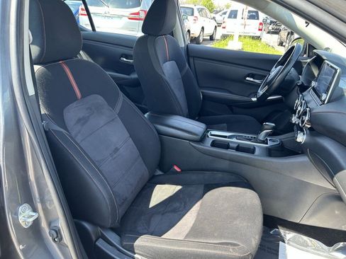 Used 2023 Nissan Sentra SR FWD image 24
