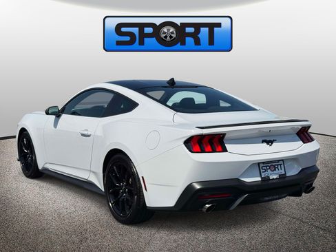 Used 2025 Ford Mustang Coupe RWD image 24