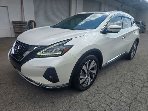 Used 2020 Nissan Murano SL w/ Moonroof Package AWD/4WD image 3
