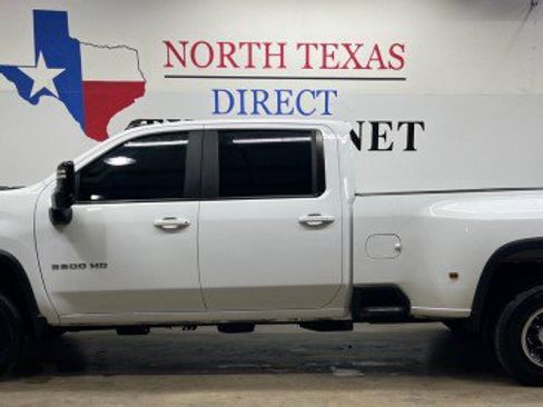 Used 2023 Chevrolet Silverado 3500 LT w/ Gooseneck/5TH Wheel Package image 12