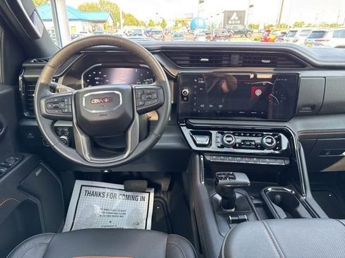 Used 2024 GMC Sierra 1500 AT4 w/ Technology Package image 20