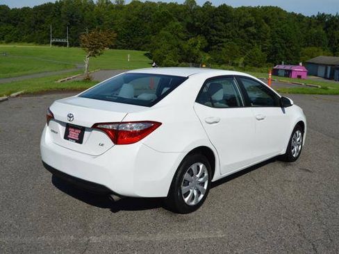 Used 2015 Toyota Corolla LE FWD image 53