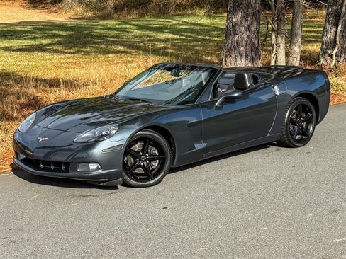 Used 2013 Chevrolet Corvette Convertible image 12