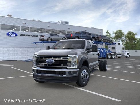 New 2026 Ford F550 4x4 Crew Cab Super Duty image 2