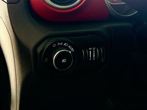 Used 2018 Jeep Wrangler Unlimited Rubicon w/ Dual Top Group image 11