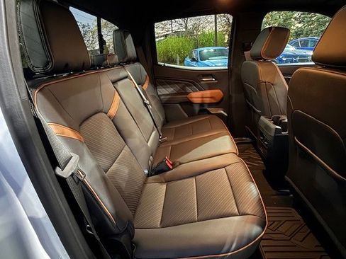 New 2026 GMC Canyon AT4 w/ Technology Plus Package image 16