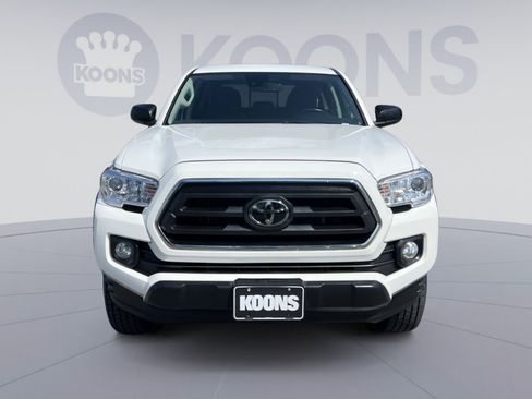 Used 2023 Toyota Tacoma SR5 w/ SX Package AWD/4WD image 11