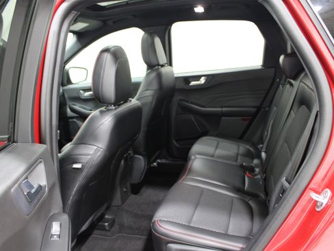 Used 2024 Ford Escape ST-Line w/ Tech Pack #1 FWD image 21