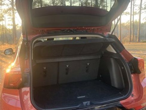 Certified 2024 Buick Encore GX Sport Touring image 9