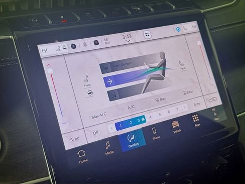 New 2025 Jeep Grand Cherokee Limited image 19