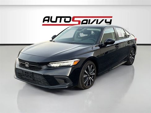 Used 2024 Honda Civic EX image 3