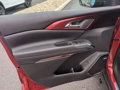 New 2026 Chevrolet Traverse Z71 w/ Enhanced Driving Package image 14