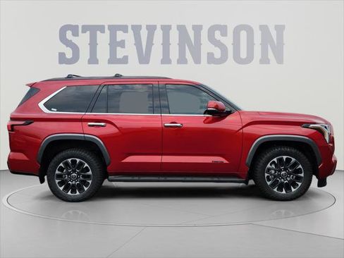Certified 2023 Toyota Sequoia Limited AWD/4WD image 6