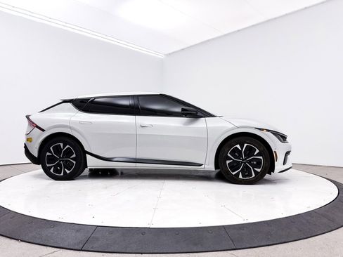 Used 2022 Kia EV6 GT-Line w/ GT-Line Suede Seat Package image 38