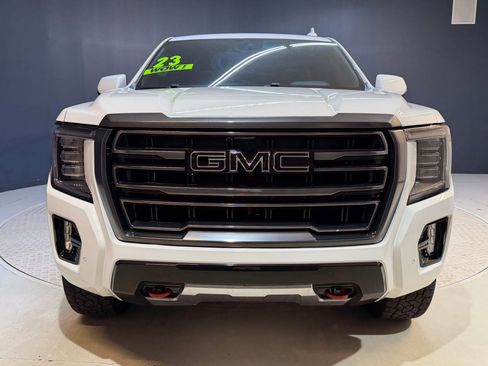 Used 2023 GMC Yukon AT4 AWD/4WD image 6