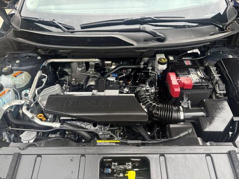 Used 2026 Nissan Rogue SV AWD/4WD image 33