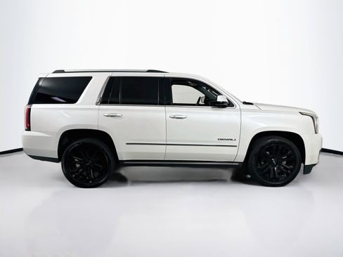 Used 2017 GMC Yukon Denali w/ Open Road Package RWD image 4