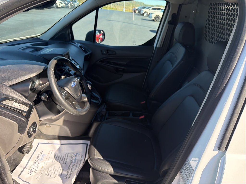 Used 2022 Ford Transit Connect XL FWD image 14