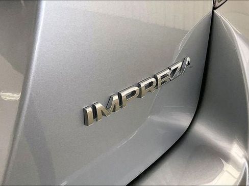 Used 2023 Subaru Impreza 2.0i image 9
