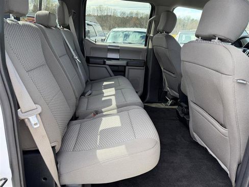 Used 2018 Ford F150 XLT w/ Equipment Group 302A Luxury image 25