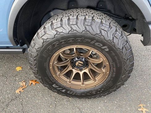 Certified 2024 Ford Bronco Badlands image 12