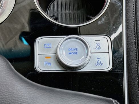 Used 2025 Genesis GV80 2.5T Standard AWD/4WD image 26