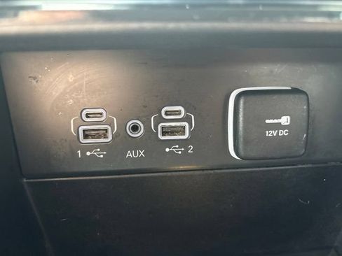 Used 2023 Jeep Grand Cherokee L Limited w/ Trailer Tow Group (B) AWD/4WD image 26