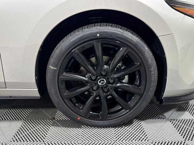 New 2026 MAZDA MAZDA3 Hatchback w/Premium Plus Pkg AWD/4WD image 11