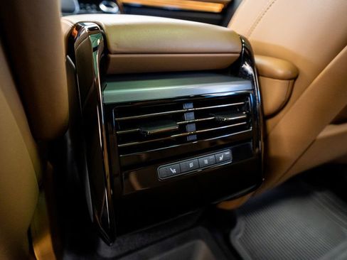 Used 2023 Land Rover Range Rover Sport SE image 53