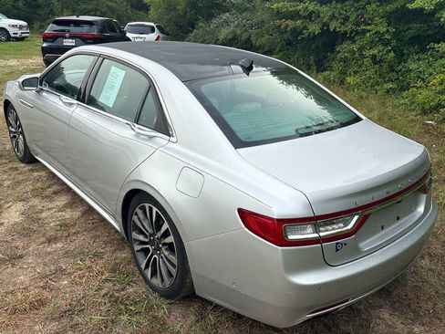 Used 2018 Lincoln Continental Reserve AWD/4WD image 17